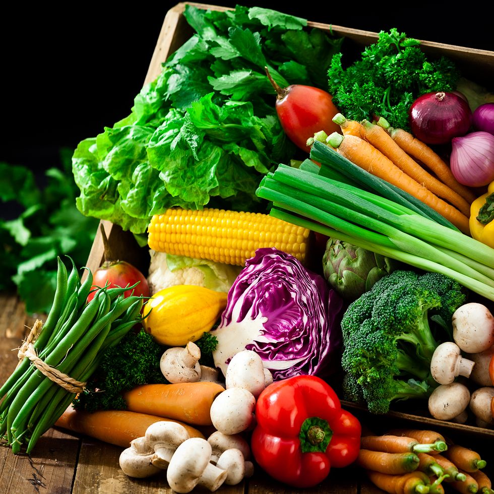 Vegan nutrition, Whole food, Local food, Food, Produce, Natural foods, Vegetable, Food group, Leaf vegetable, Root vegetable, 