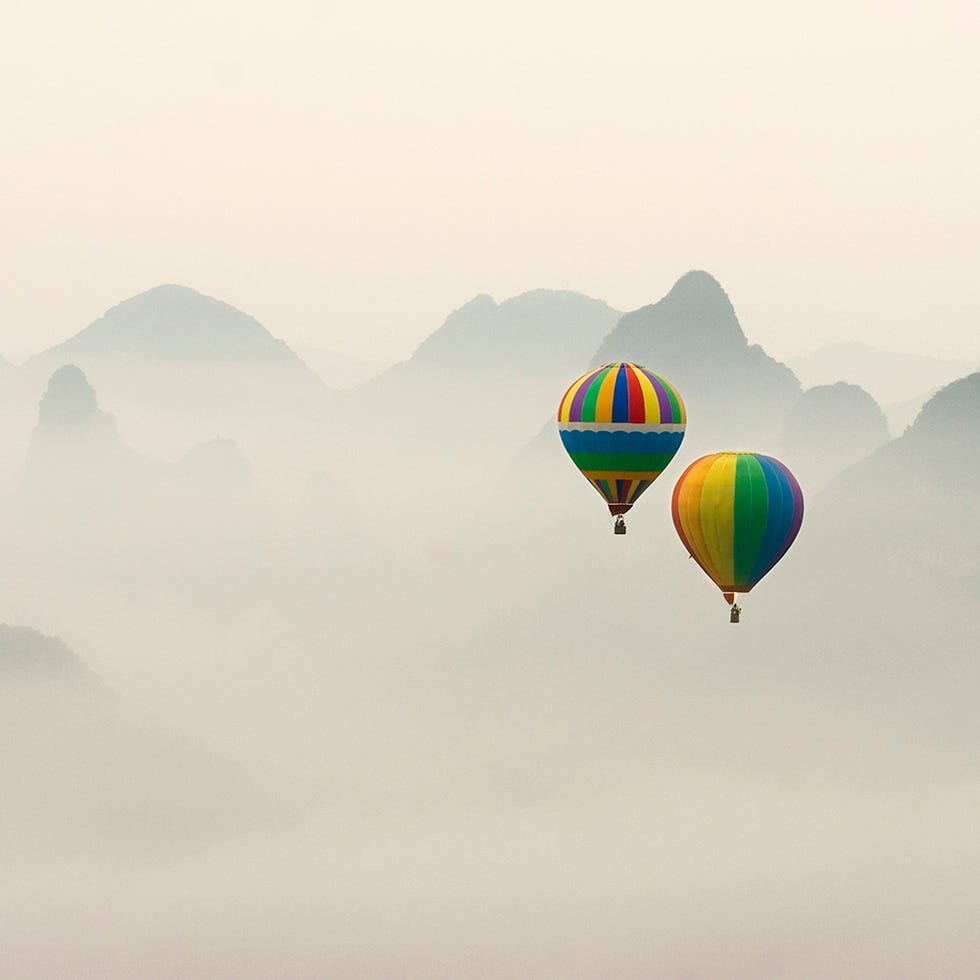 Nature, Hot air ballooning, Daytime, Atmosphere, Aerostat, Balloon, Hot air balloon, Atmospheric phenomenon, Air travel, Landscape, 