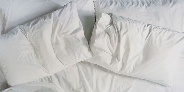 White, Bed sheet, Bedding, Textile, Duvet cover, Linens, Duvet, Silk, Furniture, Pillow, 