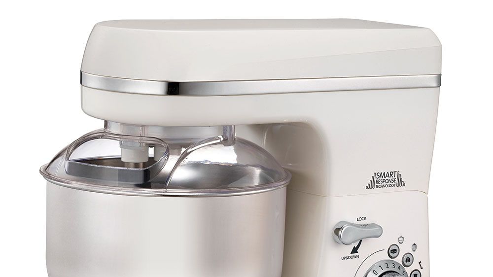 https://hips.hearstapps.com/goodhousekeeping-uk/main/embedded/37980/morphy-richards-total-control-stand-mixer-400015-0-.jpg?crop=1xw:0.5625xh;center,top&resize=1200:*