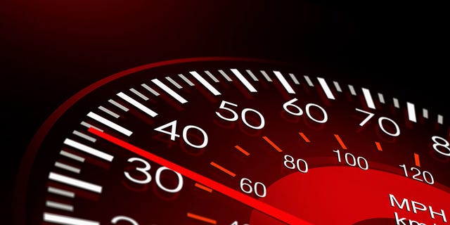 Speedometer, Auto part, Gauge, Measuring instrument, Red, Odometer, Tachometer, Tool, Trip computer, Font, 