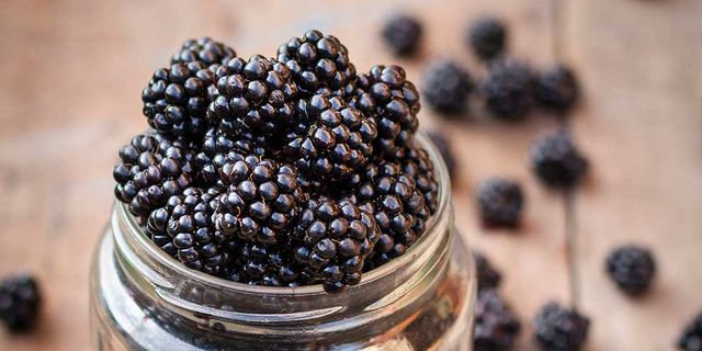 Food, Blackberry, Superfood, Berry, Plant, Olallieberry, Ingredient, Cuisine, Produce, Fruit, 