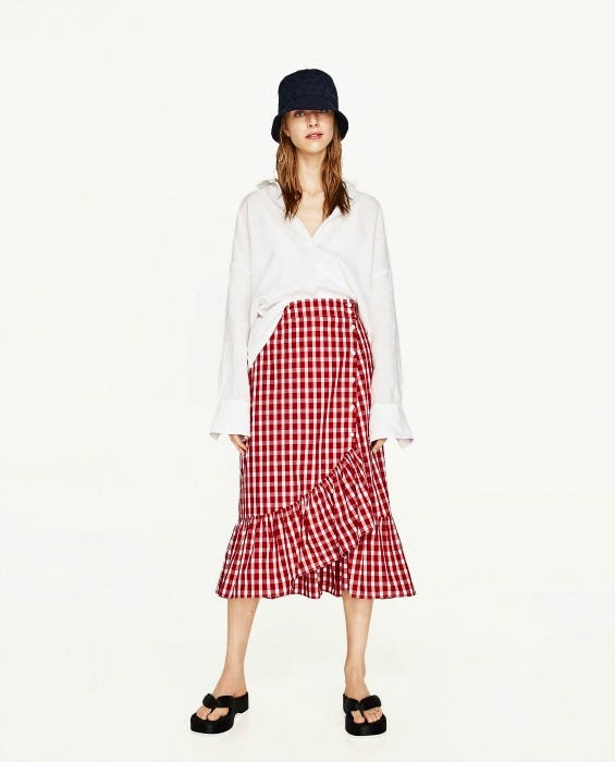 Clothing, White, Pattern, Day dress, Dress, Fashion, Sleeve, Waist, Design, Polka dot, 