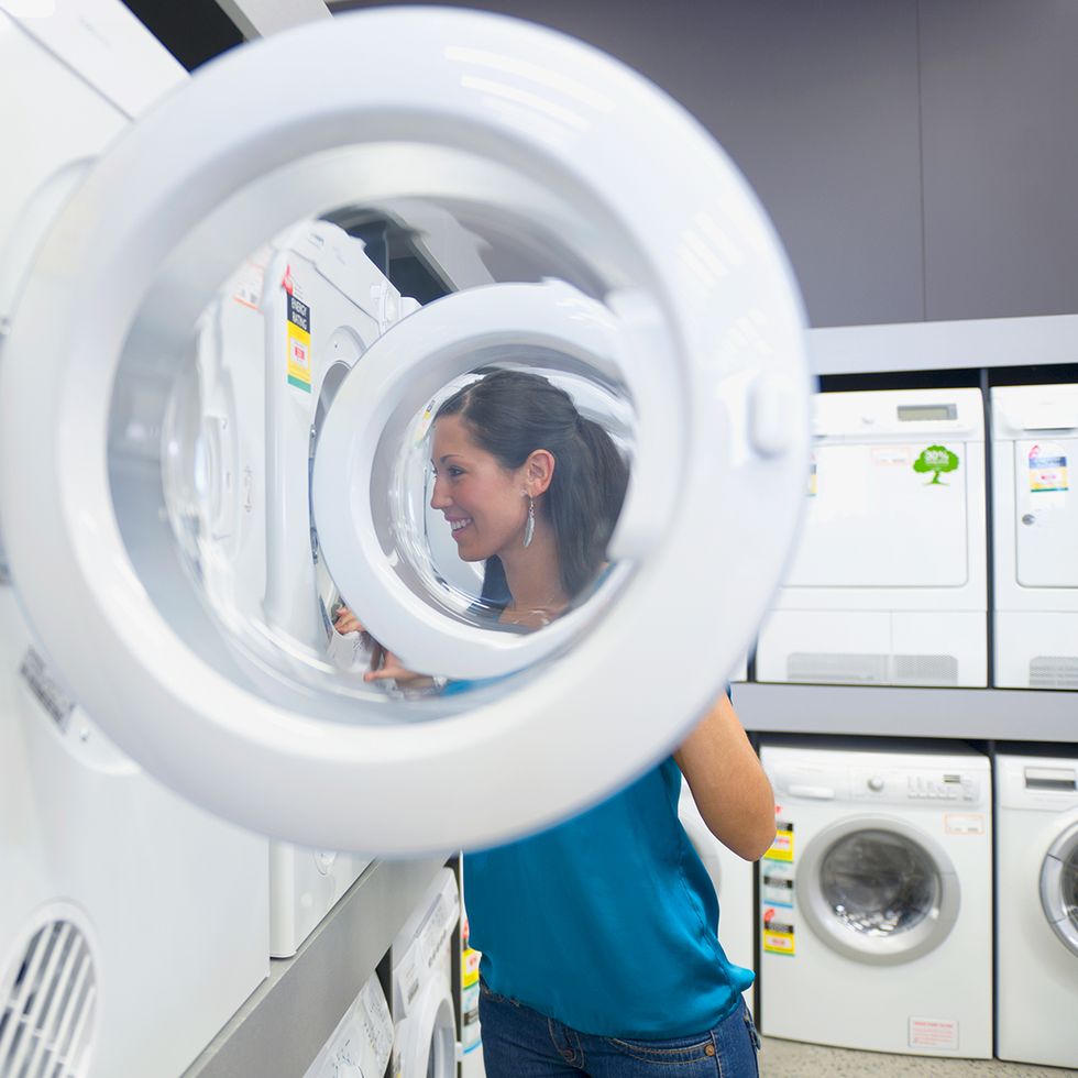 Washing machine, Medical equipment, Clothes dryer, Major appliance, Laundry, Computed tomography, Laundry room, Washing, Medical, Home appliance, 