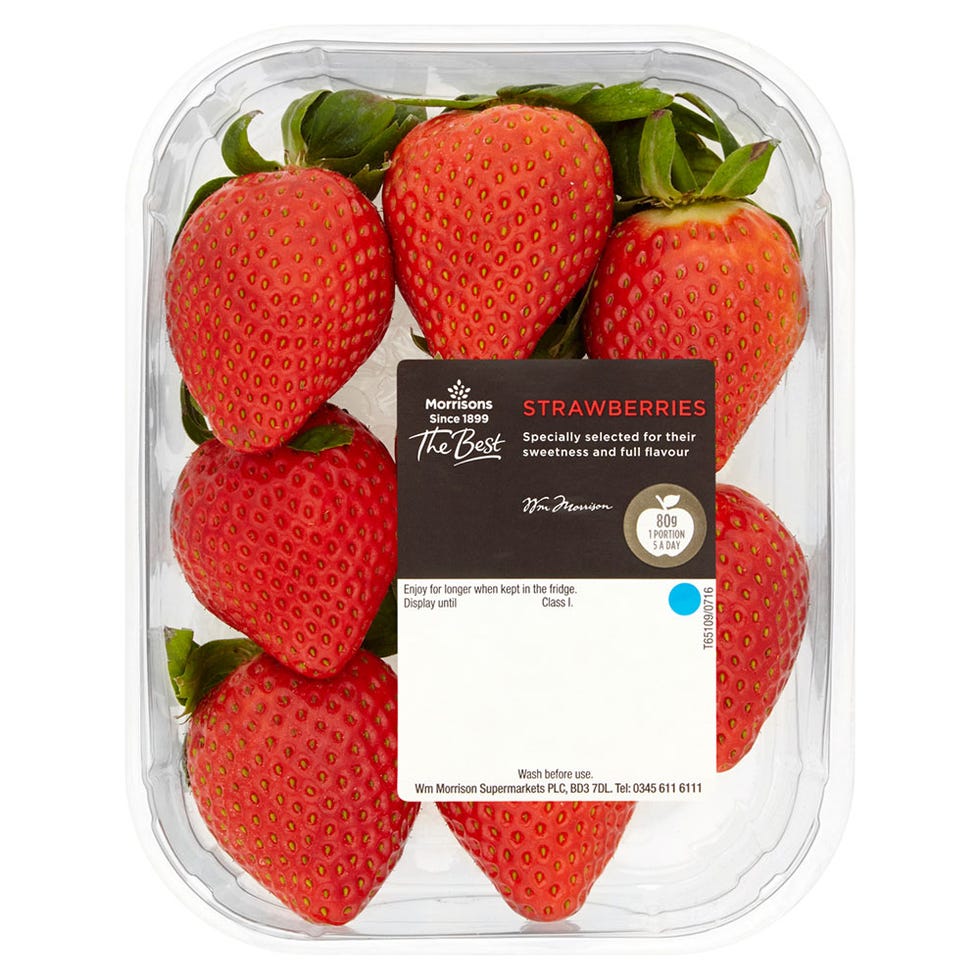Product, Fruit, Natural foods, Produce, Red, Vegan nutrition, Food, Strawberry, Accessory fruit, Strawberries, 