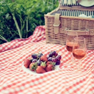 Food, Tablecloth, Picnic, Superfood, Table, Recreation, Picnic basket, Linens, Dish, Fruit, 