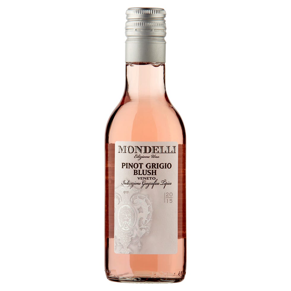 Liqueur, Drink, Bottle, Distilled beverage, Alcoholic beverage, Glass bottle, Alcohol, Wine bottle, Ingredient, 