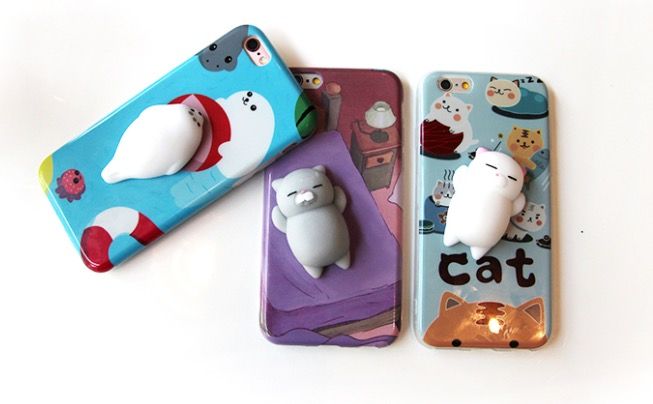 Product, Cartoon, Electronic device, Technology, Gadget, Penguin, Fashion accessory, 