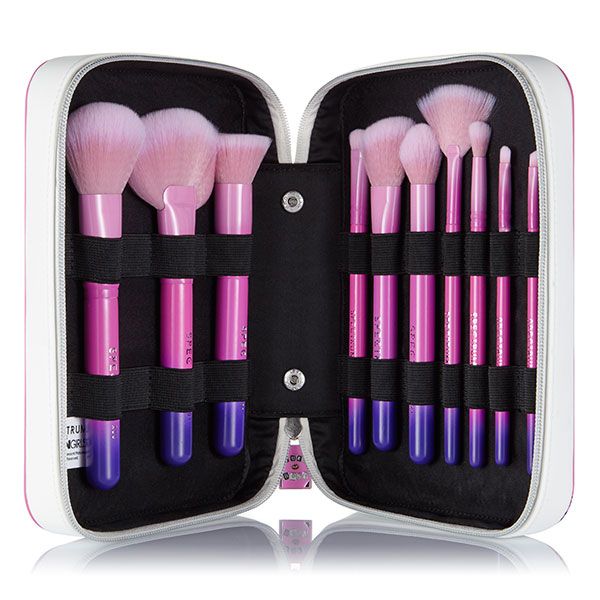 Pink, Purple, Cosmetics, Eyebrow, Makeup brushes, Beauty, Violet, Nail care, Eye shadow, Brush, 
