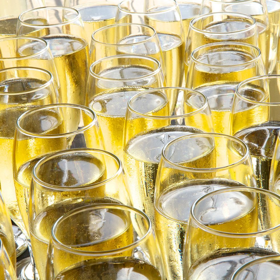 Yellow, White wine, Glass bottle, Wine bottle, Glass, Drink, Liquid, Bottle, Drinkware, Alcohol, 