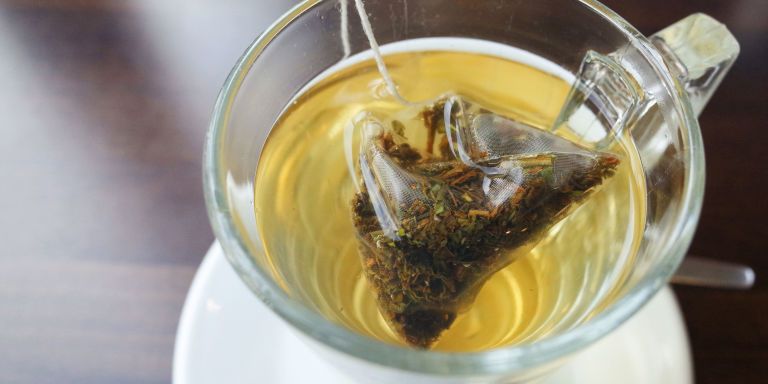 Chrysanthemum tea, Drink, Flowering tea, Food, Ingredient, Dish, Cuisine, Green tea, 