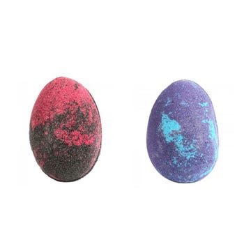Colorfulness, Magenta, Carmine, World, Violet, Teal, Oval, Circle, Astronomical object, Sphere, 