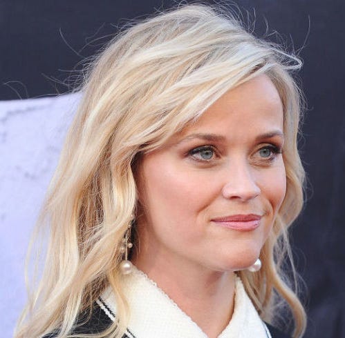 Hair, Face, Blond, Hairstyle, Eyebrow, Chin, Nose, Lip, Beauty, Layered hair, 