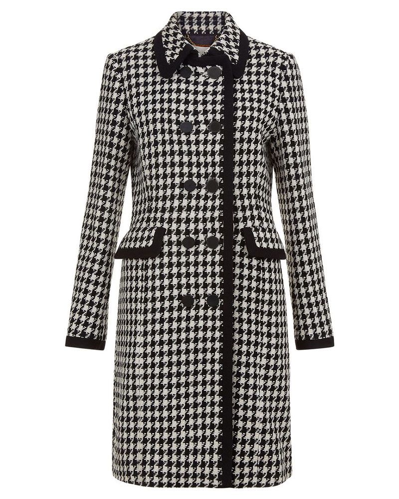 Clothing, Coat, Trench coat, Overcoat, Outerwear, Pattern, Sleeve, Collar, Plaid, Tartan, 