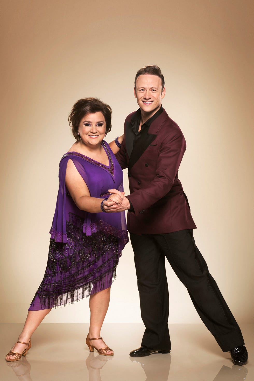 Formal wear, Purple, Event, Dance, Fun, Suit, Performing arts, Smile, Photography, Tango, 