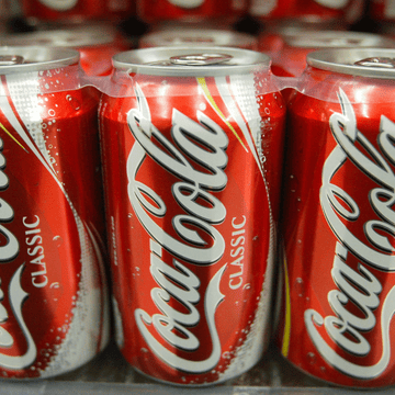 Beverage can, Aluminum can, Drink, Red, Tin can, Carbonated soft drinks, Metal, Tin, Logo, Light, 