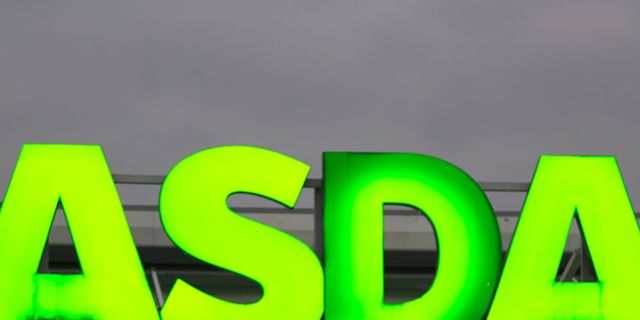 Green, Text, Font, Neon, Architecture, Logo, Signage, Building, Graphics, Display advertising, 