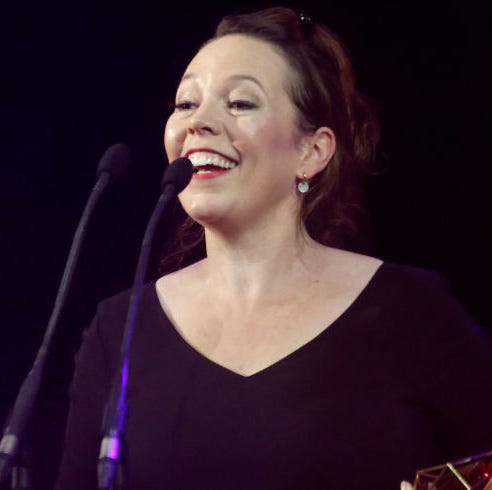 Performance, Entertainment, Singing, Singer, Performing arts, Music artist, Music, Chin, Musician, Event, 