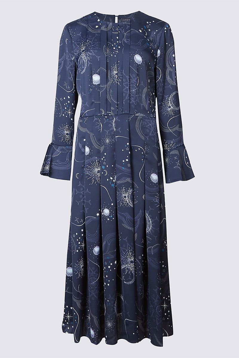 Clothing, Dress, Blue, Day dress, Sleeve, Outerwear, Robe, Electric blue, Cocktail dress, Lace, 