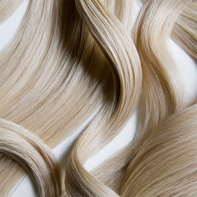 Hair, Blond, Hair coloring, Hairstyle, Brown hair, Layered hair, Long hair, Artificial hair integrations, Caramel color, Beige, 