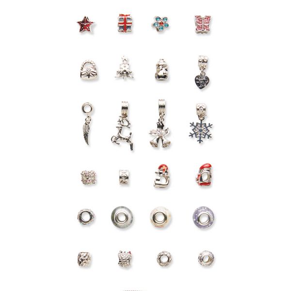 Fashion accessory, Jewellery, Earrings, Body jewelry, Metal, 
