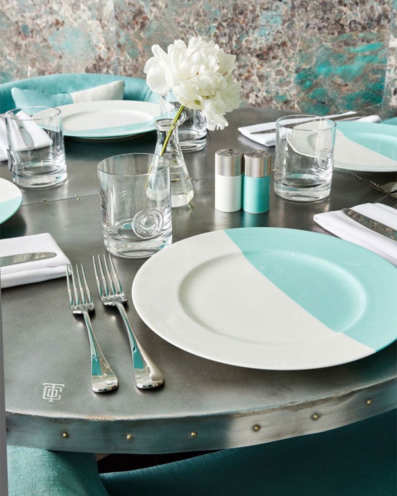 Tablecloth, Blue, Aqua, Turquoise, Table, Green, Teal, Turquoise, Placemat, Dishware, 