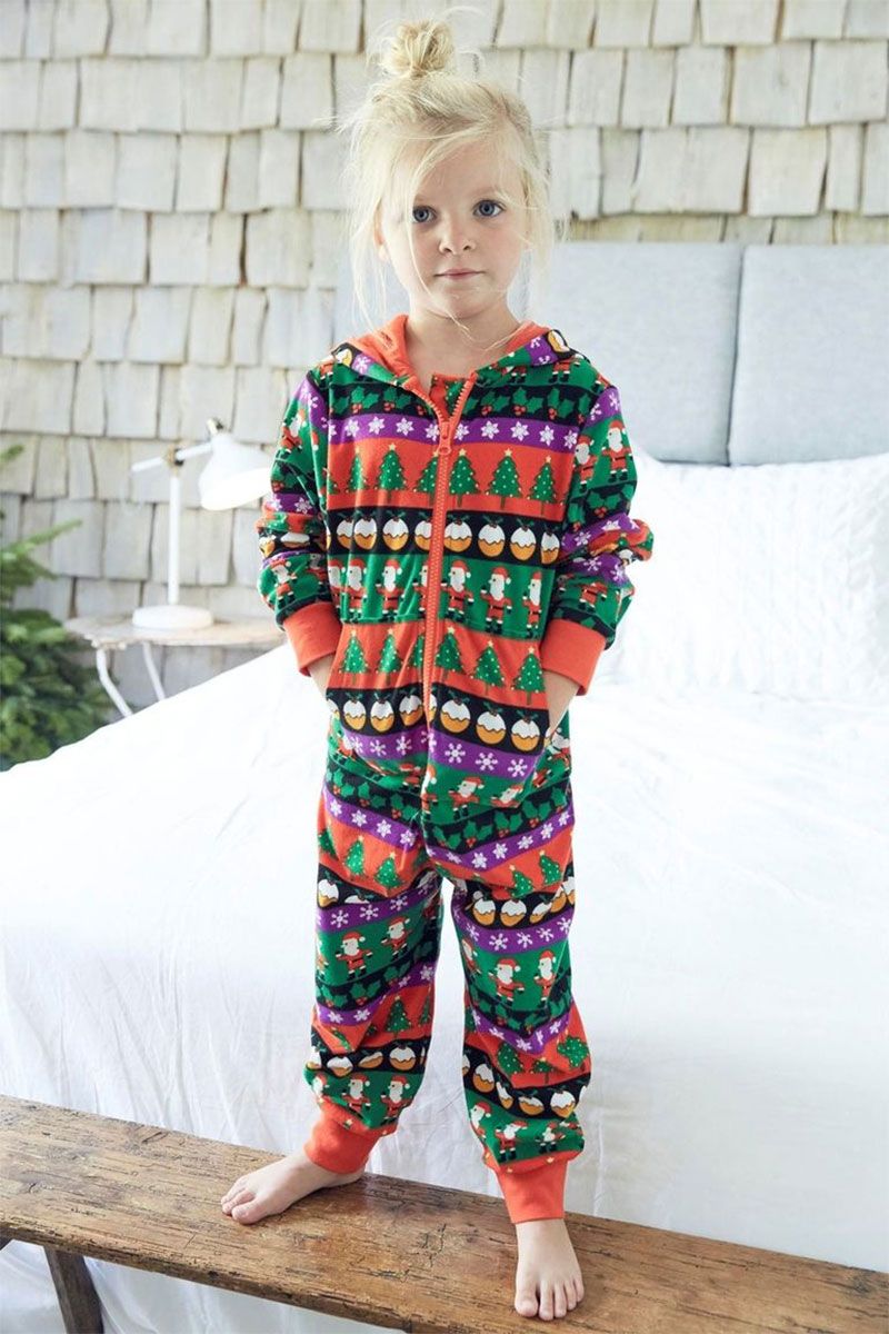 Clothing, Pajamas, Plaid, Pattern, Child, Pattern, Design, Nightwear, Toddler, Sleeve, 
