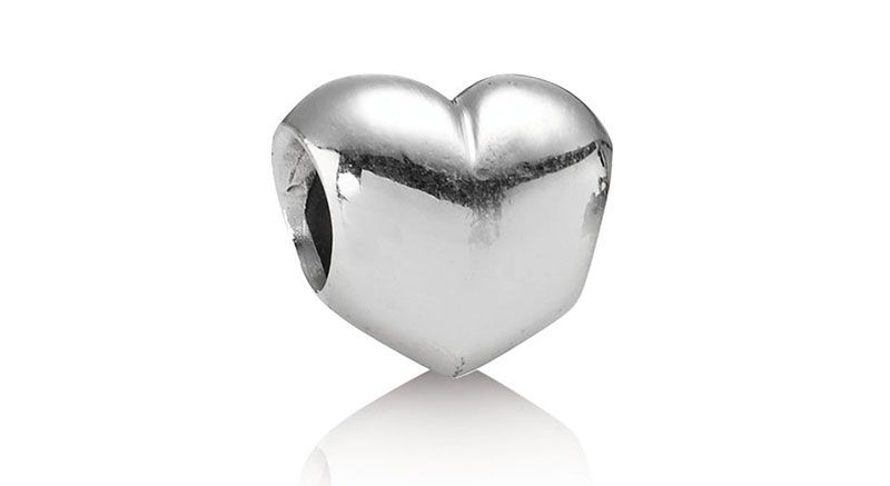 Heart, Silver, Love, Metal, Fashion accessory, Heart, 