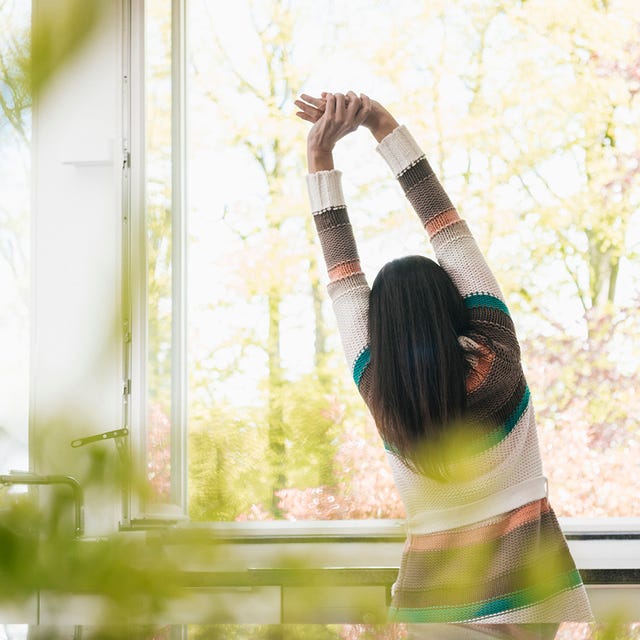 Arm, Physical fitness, Organism, Sunlight, Long hair, Hand, Photography, 