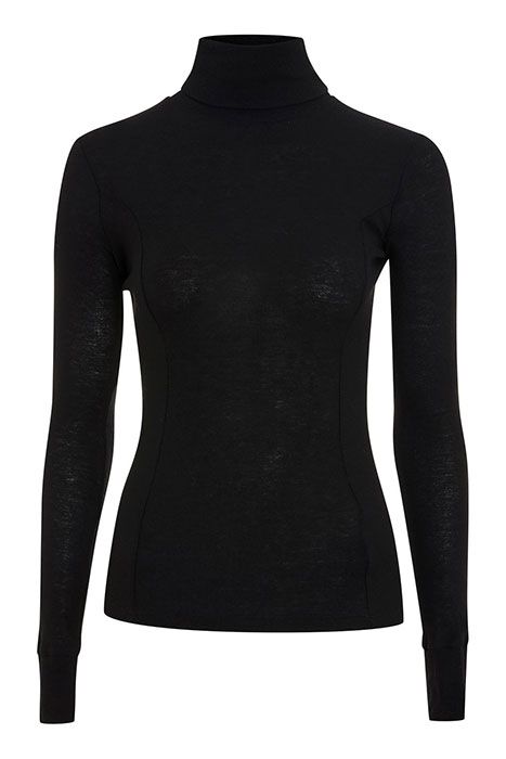 Clothing, Black, Sleeve, Neck, Shoulder, Outerwear, Long-sleeved t-shirt, Sweater, Arm, Jersey, 