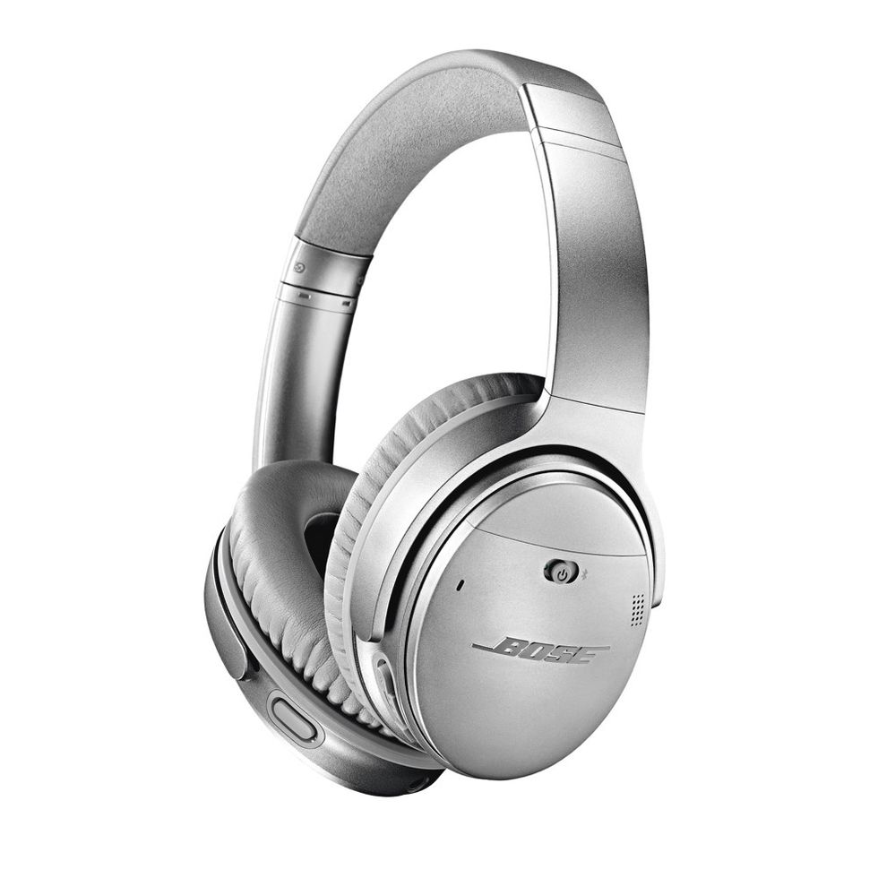 Headphones, Gadget, Audio equipment, Headset, Silver, Technology, Electronic device, Audio accessory, Silver, Ear, 