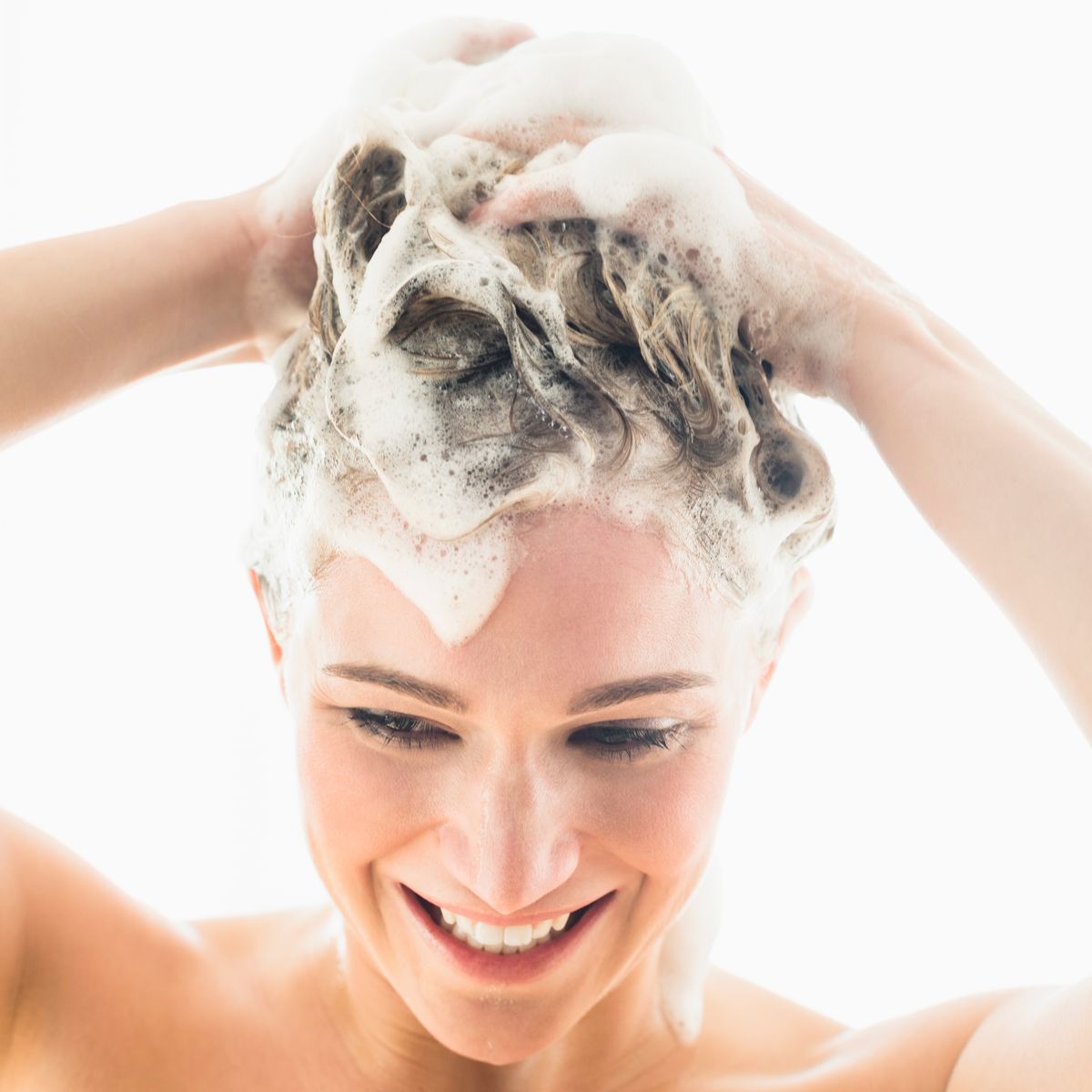 Use a shampoo that nourishes your hair.
