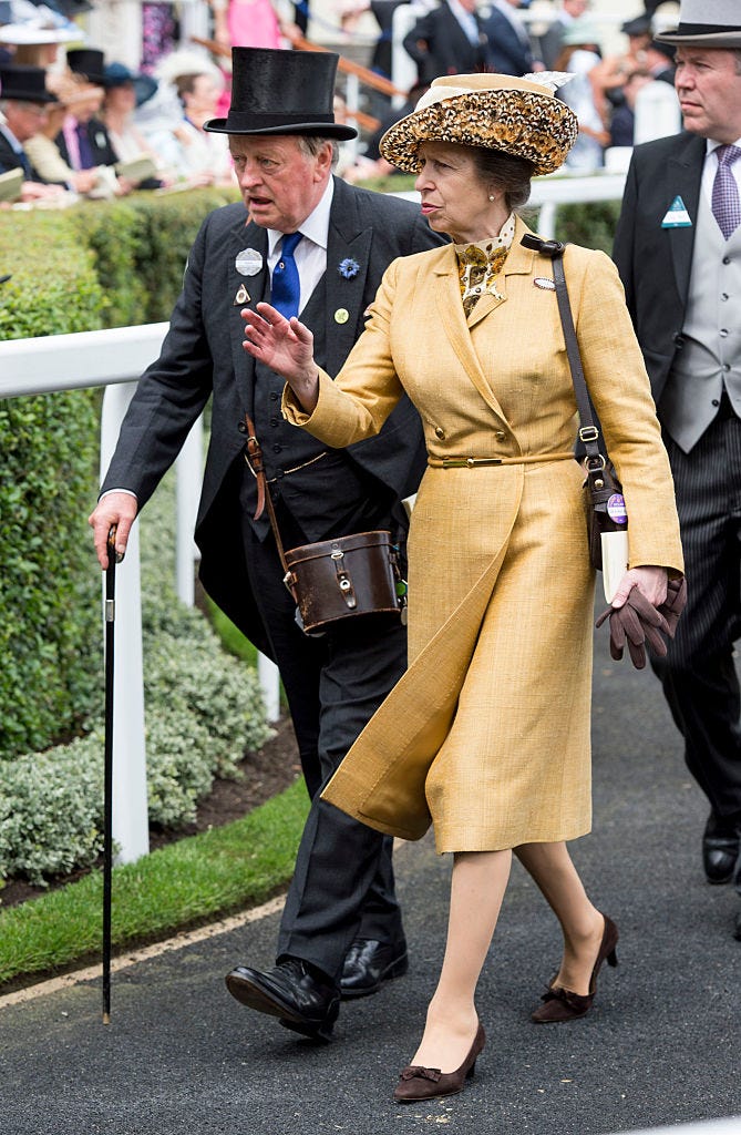 Fashion, Dress, Uniform, Street fashion, Footwear, Costume, Headgear, Outerwear, Hat, Coat, 