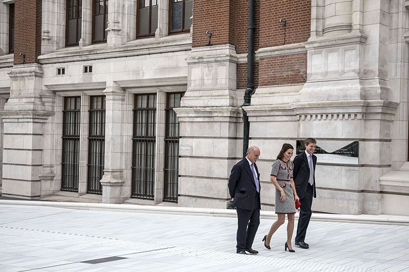 Kate Middleton Joins V&A As The First Royal Patron. – The Fashion