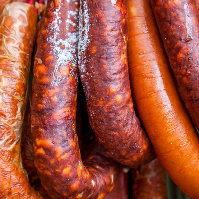 Sausage, Andouille, Italian sausage, Kielbasa, Cervelat, Knackwurst, Mettwurst, Longaniza, Thuringian sausage, Boerewors, 