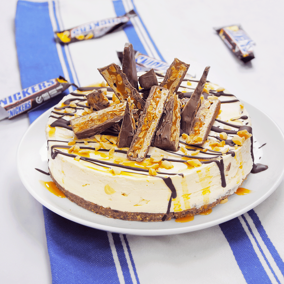 best cheesecake recipes snickers peanut butter cheesecake