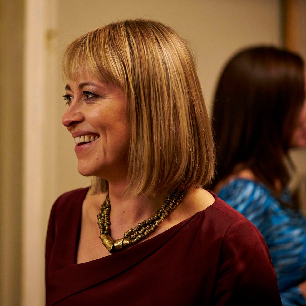hair, face, hairstyle, blond, layered hair, hair coloring, smile, long hair, bob cut, feathered hair,