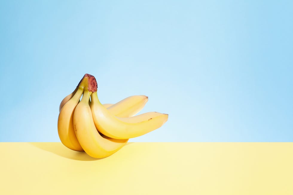 Banana family, Banana, Fruit, Plant, Peel, Saba banana, Cooking plantain, Still life photography, Food, 