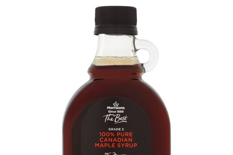 Maple syrup, Sauces, Honey, Ingredient, Condiment, Bottle, Syrup, Barbecue sauce, Flavored syrup, Drink, 