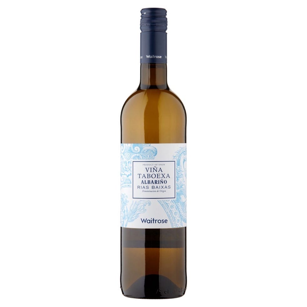 Bottle, Glass bottle, Drink, Liqueur, Distilled beverage, Wine bottle, Alcoholic beverage, Wine, Alcohol, White wine, 