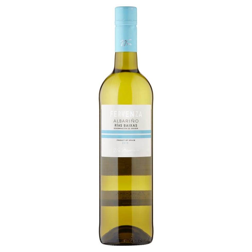 Liqueur, Bottle, Drink, Glass bottle, Distilled beverage, Alcoholic beverage, Wine, Wine bottle, White wine, Alcohol, 