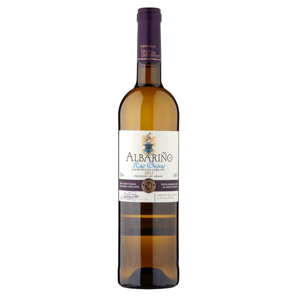 Bottle, Liqueur, Glass bottle, Drink, Distilled beverage, Alcoholic beverage, Wine, Wine bottle, Alcohol, White wine, 