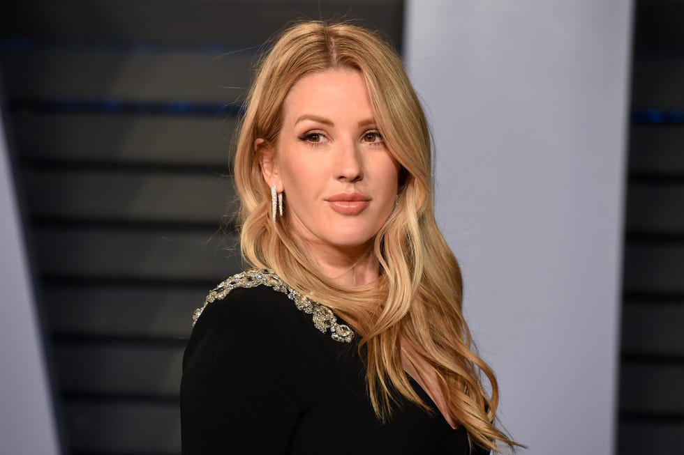 Hair, Face, Blond, Beauty, Hairstyle, Lip, Long hair, Fashion, Layered hair, Brown hair, 