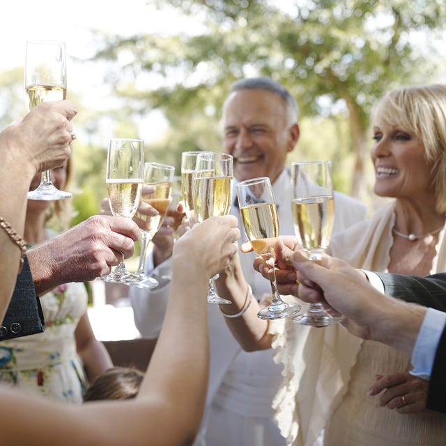 Drink, Event, Champagne, Alcoholic beverage, Drinking, Champagne stemware, Stemware, Glass, Wine glass, Alcohol, 