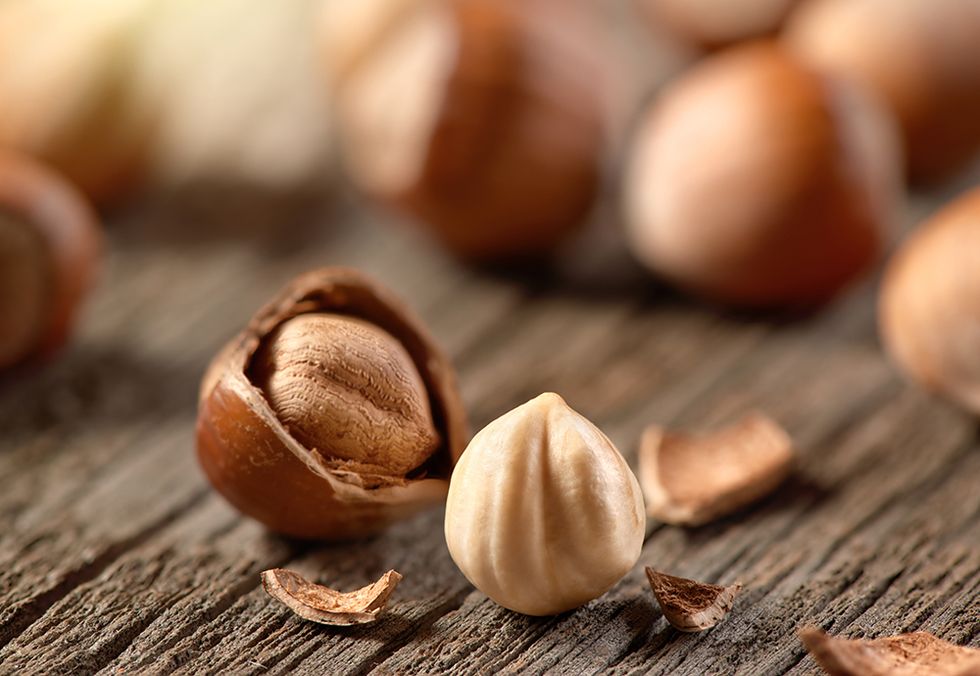 Hazelnut, Food, Nut, Nuts & seeds, Chestnut, Ingredient, Produce, Plant, Superfood, Cuisine, 