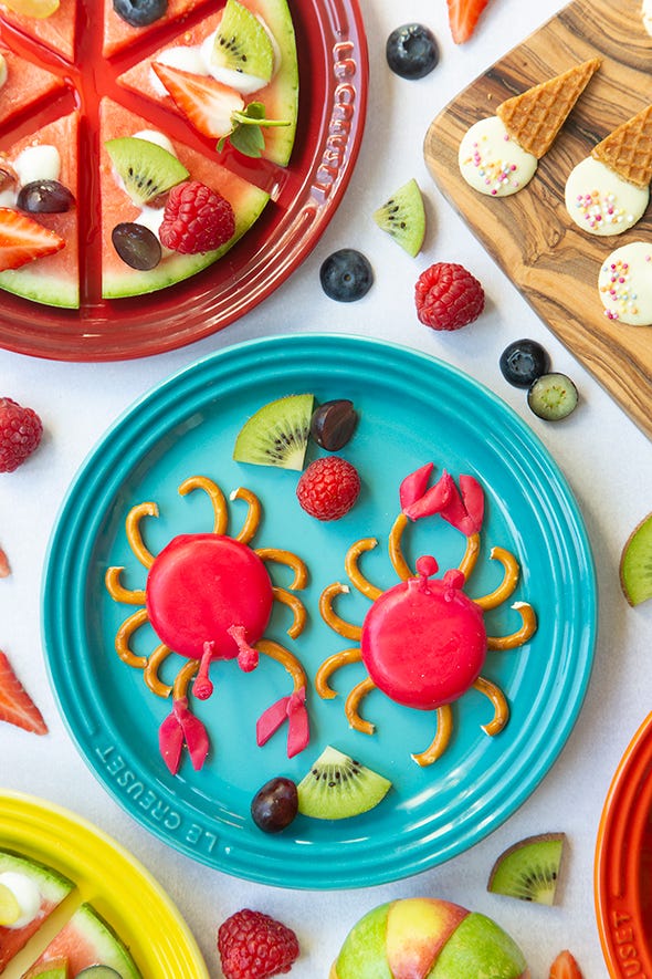 Food, Dish, Cuisine, Strawberry, Fruit, Ingredient, Strawberries, Meal, Vegetarian food, Produce, 