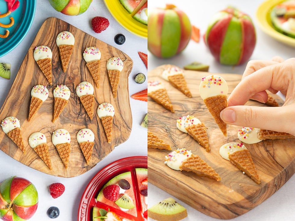 Food, Cuisine, Dish, Ingredient, Cannoli, Meal, Finger food, Baked goods, Produce, Junk food, 