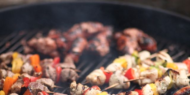 Food, Barbecue, Cuisine, Barbecue grill, Grilling, Dish, Outdoor grill, Grillades, Cooking, Shashlik, 
