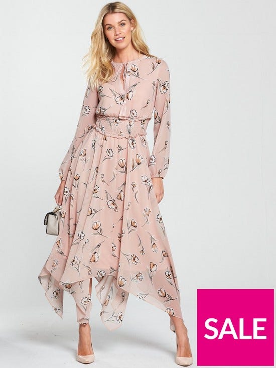 Clothing, Dress, Fashion model, Day dress, Sleeve, Pink, Fashion, Peach, Neck, Shoulder, 