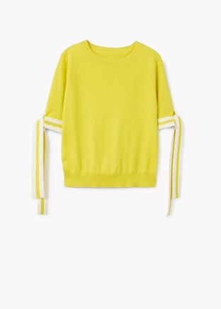 Clothing, Yellow, Sleeve, T-shirt, Outerwear, Neck, Sweater, Blouse, Shoulder, Jersey, 